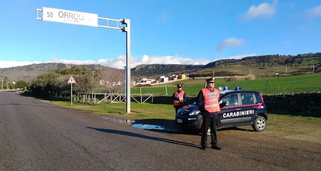 Ubriaco alla guida semina il panico per le vie del paese: fermato e arrestato dai Carabinieri