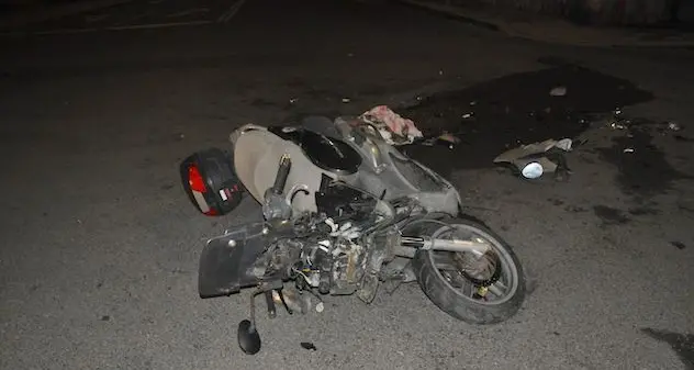 Tragedia a Cagliari, scontro auto-scooter: muore un 47enne