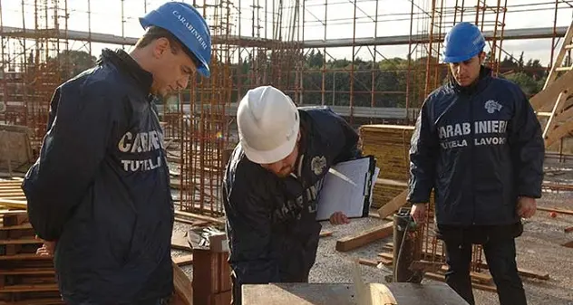 Sicurezza sul lavoro, controlli nei cantieri edili: denunciato imprenditore