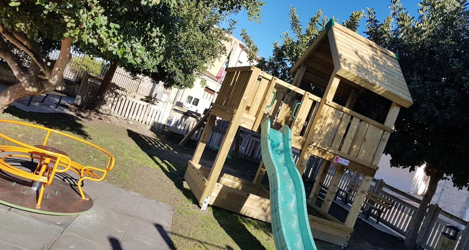 Conclusi i lavori al parco giochi di Via Deroma