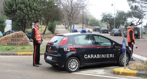 Con una falsa mail della banca svuota il conto di un turista ferrarese