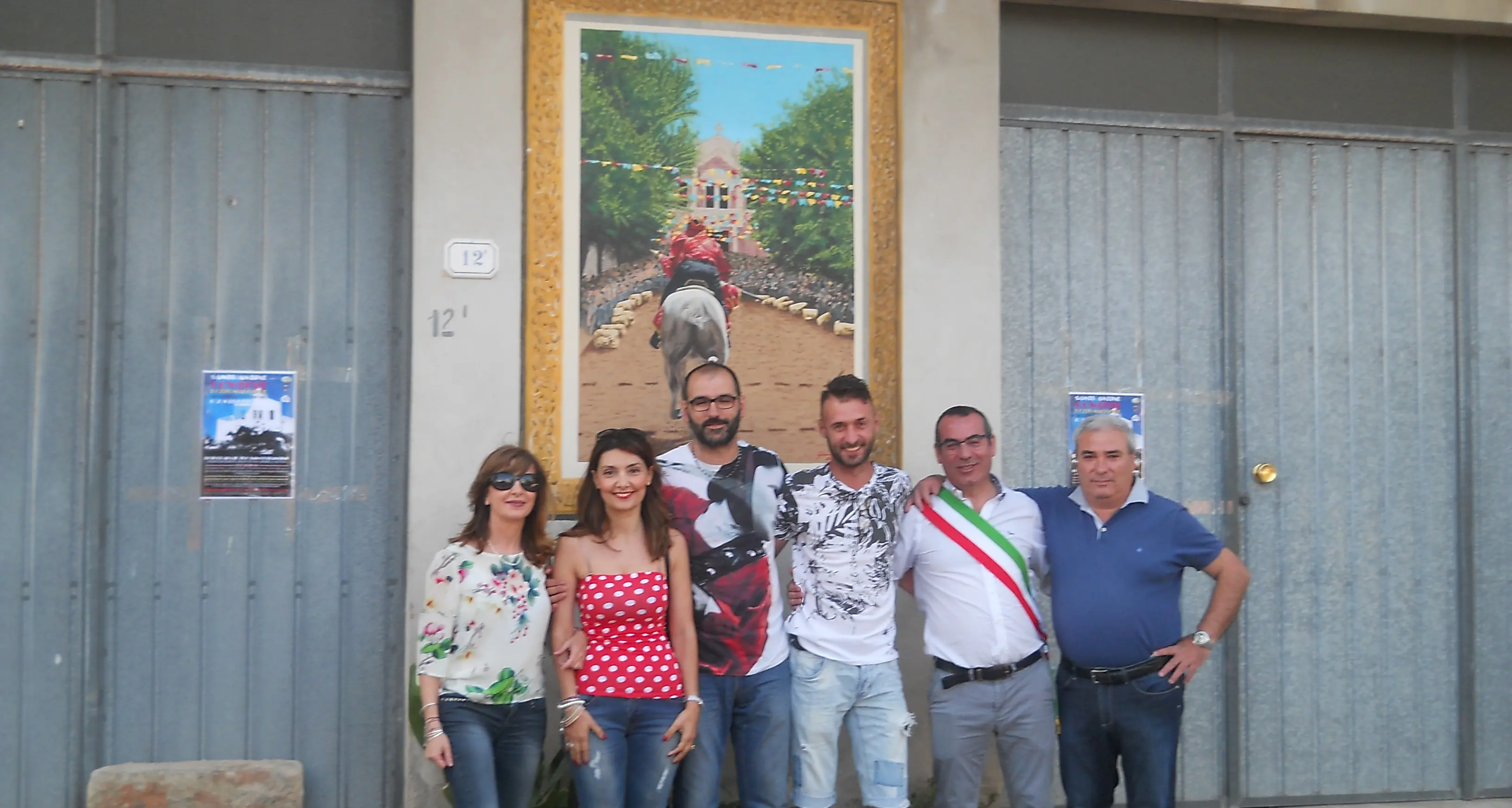 Pozzomaggiore e “La Salita Verso il Santuario”: inaugurato il murale