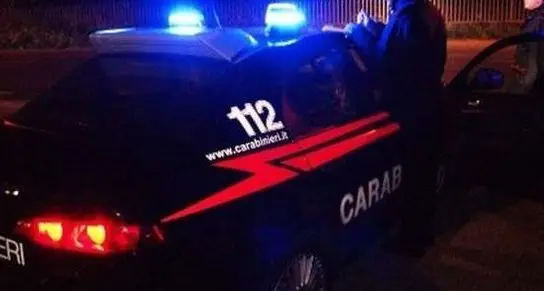 Ubriaco e senza patente: giovane denunciato dai Carabinieri