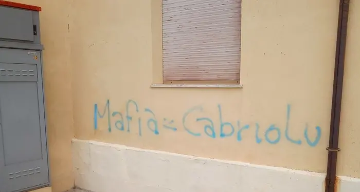 Scritte diffamatorie a Villacidro nei confronti della sindaca Cabriolu