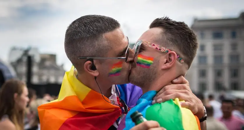 Gay pride: esposto Fdi contro i Comuni che danno il patrocinio