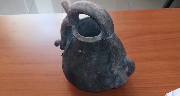 Un vaso di terracotta di epoca nuragica ritorna a Torralba