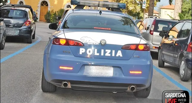 Ladruncolo seriale bloccato al Carrefour: 46enne in manette