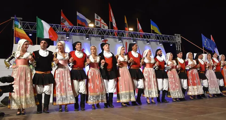 L’Associazione Ittiri Cannedu e i Brathallos di Fonni volano in Austria