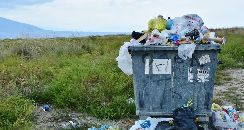 Oltre 4 milioni per gli ecocentri. Spano: «Risorse per abbattere la produzione di rifiuti»