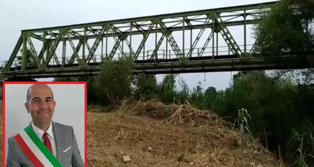 Fine incubo sul ponte ferroviario. Il Sindaco Fausto Piga: “Finalmente i lavori”