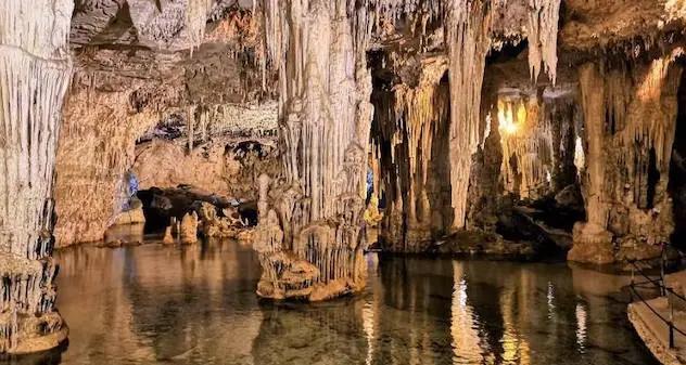 Alghero. Riapre al pubblico la Grotta di Nettuno