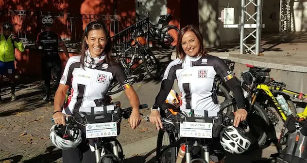 In mountain bike su strade sterrate, mulattiere e sentieri attraverso la Sardegna selvaggia