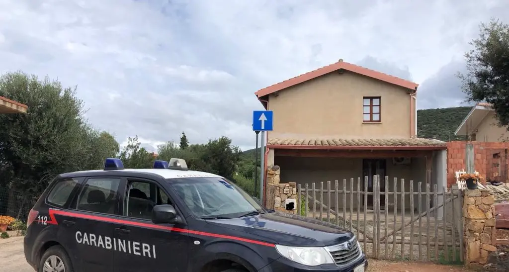 Perseguita e molesta l’ex compagno: arrestata 34enne di Narcao