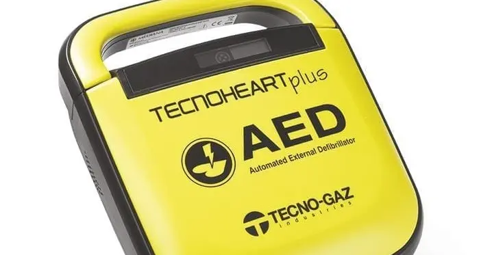 Un defibrillatore automatico FR2 alla Polisportiva Siligo