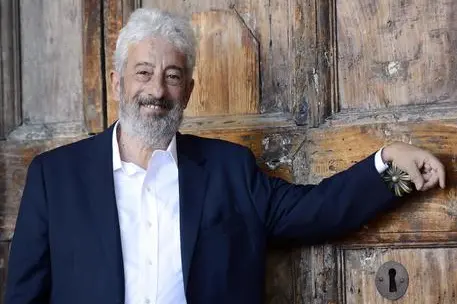 Italian film director Gianfranco Cabiddu poses during a Red Carpet before the \\'Globo d\\'Oro\\' (Golden Globe) film awards ceremony at the Villa Medici in Rome, Italy, 14 June 2017. The Globo d\\'oro is an Italian film award given annually by the journalists of the foreign press accredited in Italy.  ANSA/CLAUDIO ONORATI\\n