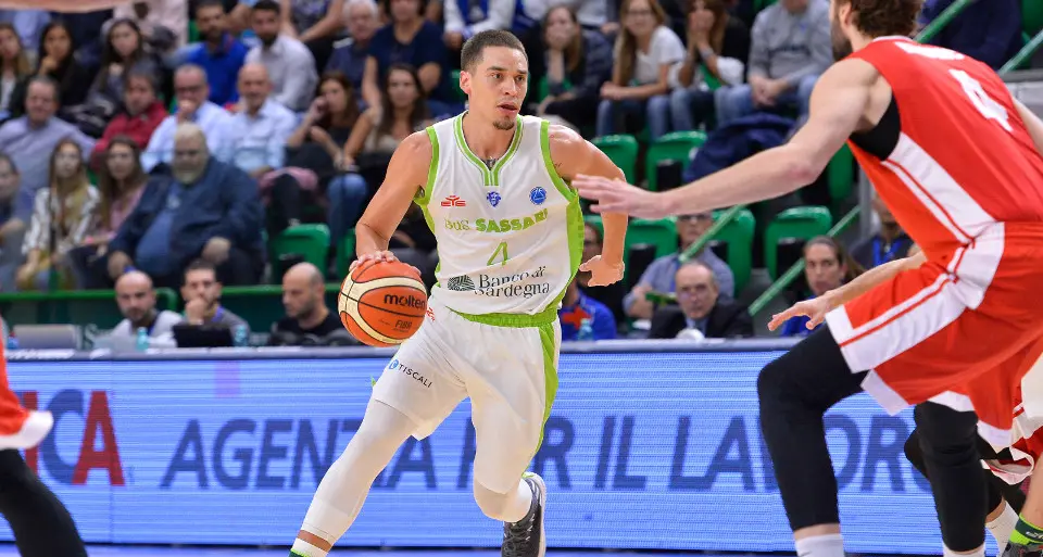 Dinamo al cardiopalma: battuto lo Szolnoki Olaj solo nel finale