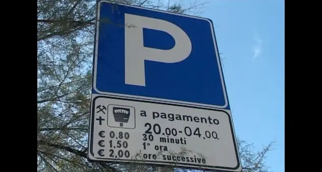 Sassari, parcheggio si paga col telefono