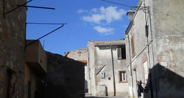 Arrivano a Banari “Le luci dei giganti”