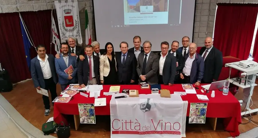 Chiusa l'assemblea della Città del Vino. Floriano Zambon confermato Presidente nazionale
