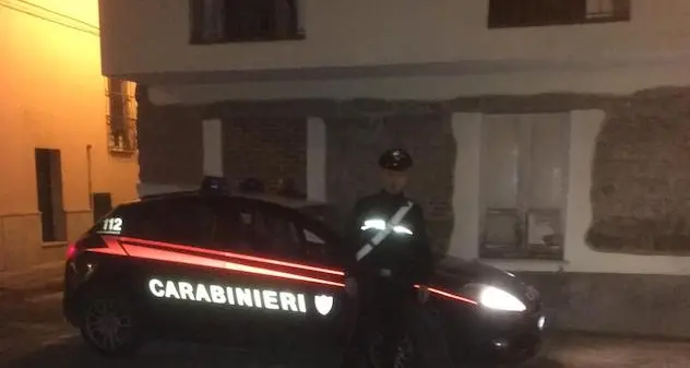 Bambina di 9 anni investita mentre gioca in strada