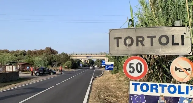 Tortolì. Minacciava la moglie, tornata a casa dopo un mese: i carabinieri lo arrestano