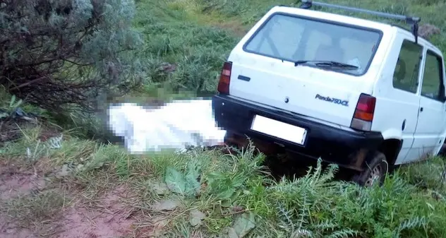 Incidente a Escalaplano: muore incastrato sotto l'auto