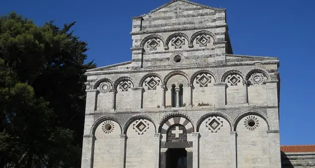 “Architteture Divine” a San Pietro di Sorres