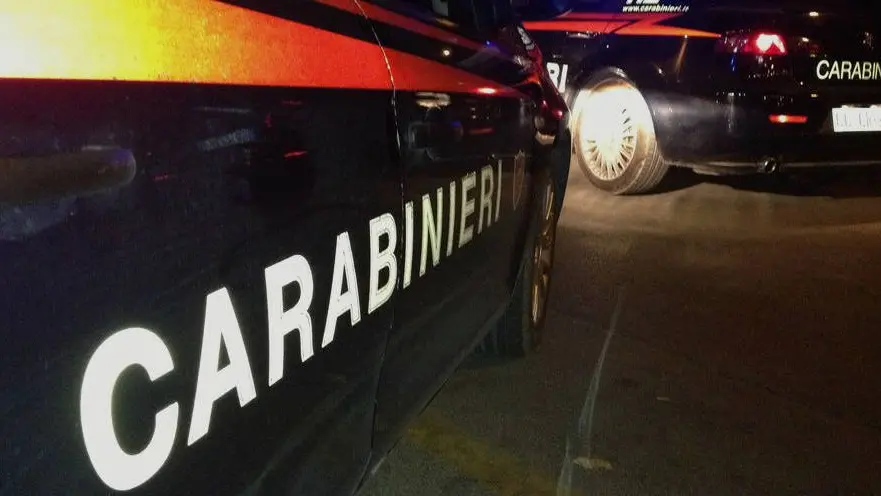 Accoltellata dall’ex nel Napoletano, uomo arrestato per tentato omicidio