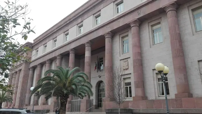 Morte sospetta a Sassari: la Procura indaga sul decesso di un 26enne