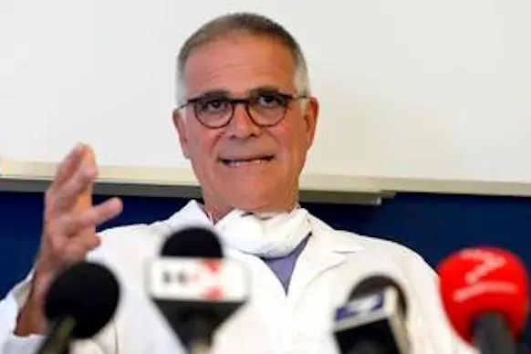 Alberto Zangrillo, primary medical of San Raffaele Hospital, where is hospitalized Former Italian Prime Minister Silvio Berlusconi positive for Covid-19, talks to the media during a press conference, Milan, 4 September 2020. ANSA/MOURAD BALTI TOUATI