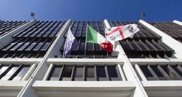 Scioglimento del Consiglio regionale: il caso Todde spiegato da Pubusa