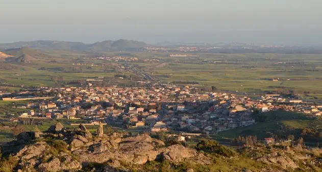 Covid. Focolaio a Serrenti, 12 positivi e 117 persone in quarantena