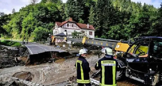 Il maltempo piega la Germania: 81 vittime e 1.300 dispersi