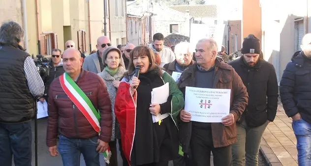 “No alla ferrovia nella Valle dei Nuraghi”: Giave alza la voce