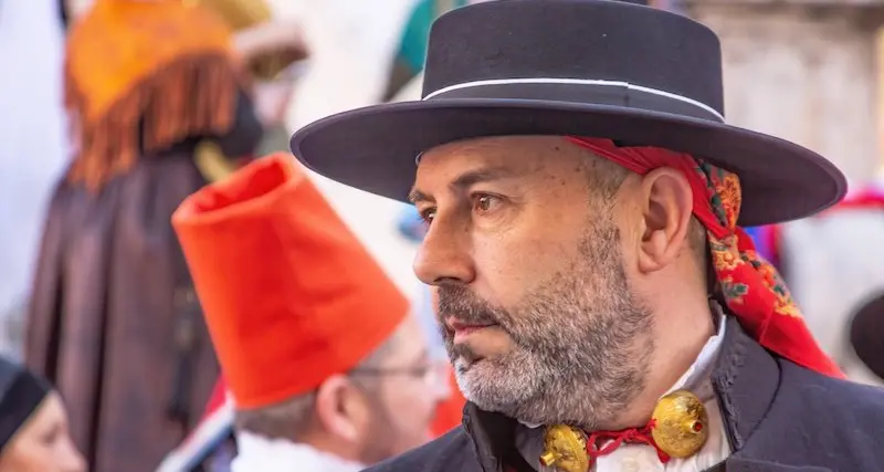 Bufera nel mondo della cultura e delle tradizioni in Sardegna dopo la proposta dell'assessore Chessa. \"I nostri \"costumi\" non possono essere sviliti in nessun modo\"