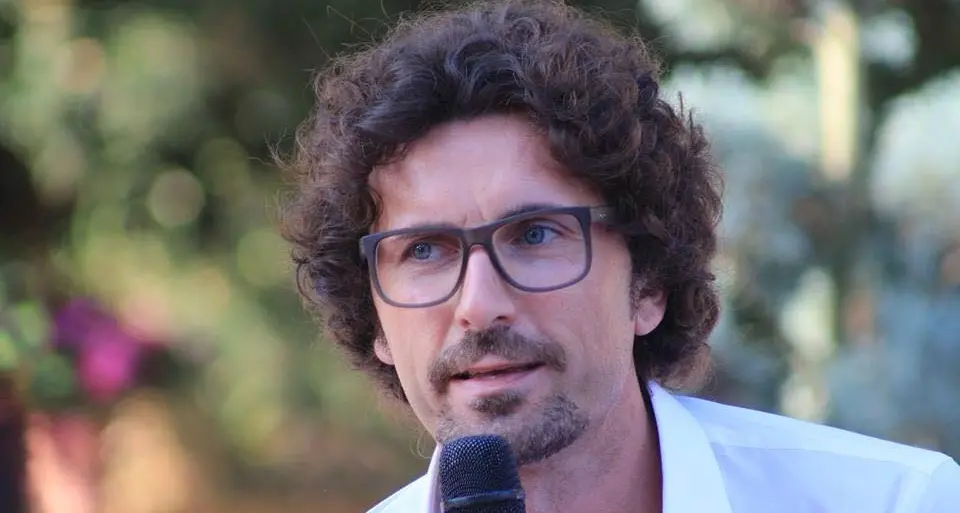 Elezioni Suppletive di Cagliari: Danilo Toninelli in Sardegna per sostenere la candidatura di Luca Caschili