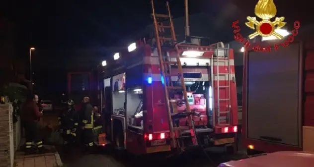 Incendio domestico a Silì per il malfunzionamento di una coperta elettrica