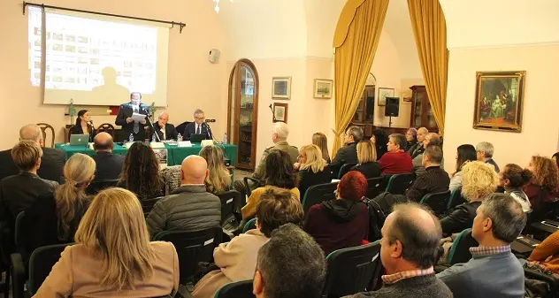 “Relazioni violente e vittime in ambito domestico”: grande partecipazione all’incontro promosso da Ammentu