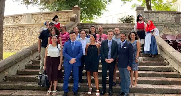 Porto Torres. Intitolata al cantadore Francesco Falchi la scalinata della Basilica di San Gavino. VIDEO