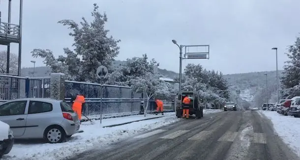 Nevicate, vento e mareggiate in Sardegna. Diramato l’avviso di condizioni meteorologiche avverse