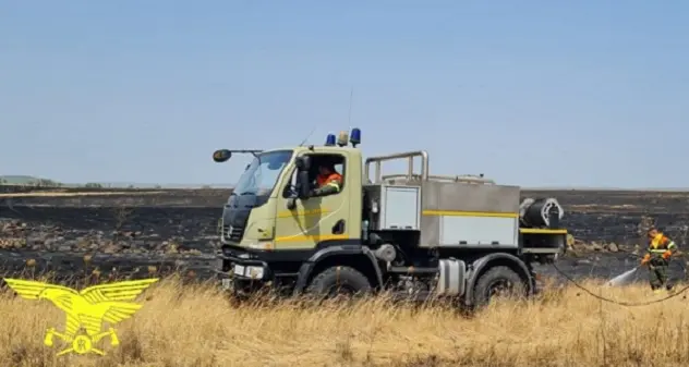 Sei incendi in Sardegna nella giornata di oggi, a Samugheo un elicottero