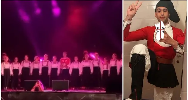 Mamhood ad Alghero canta \"No potho reposare\" e si commuove: \"Uno dei momenti più belli\"