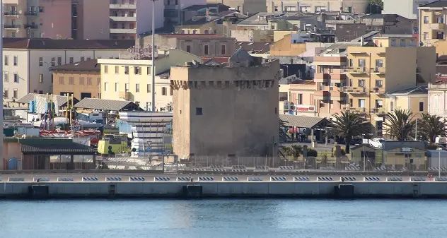 Cin e Gnv presentano offerte per la tratta Genova-Porto Torres