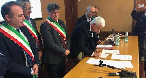 Viaggio nella terra dei Giganti. 23 milioni a Sinis e Oristano