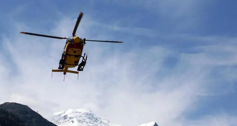 Tragedia in montagna: scialpinista travolto da una valanga ad Aosta