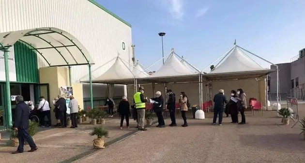 Martedì 31 agosto l'open night vaccinale alla Fiera di Cagliari