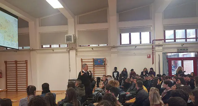 “La Regione incontra le scuole”: incontro sulle migrazioni al Liceo de Castro