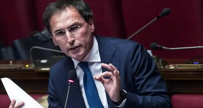 Covid, Boccia: \"Se con Green pass non si arriva a 90% vaccinati urge obbligo\"