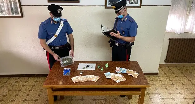 Spaccio di droga: un arresto e una denuncia ad Aggius