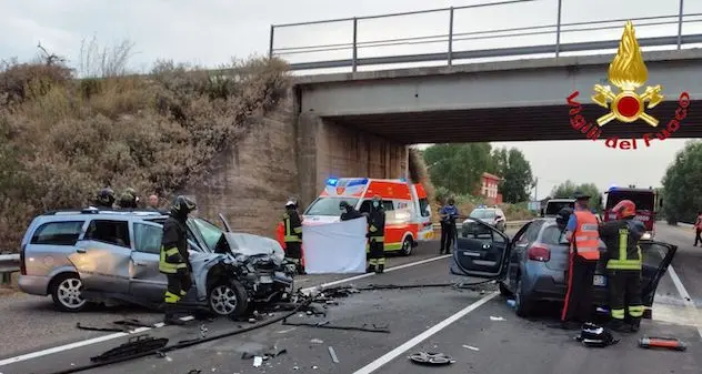 Bolotana: scontro frontale sulla strada provinciale 129, due feriti